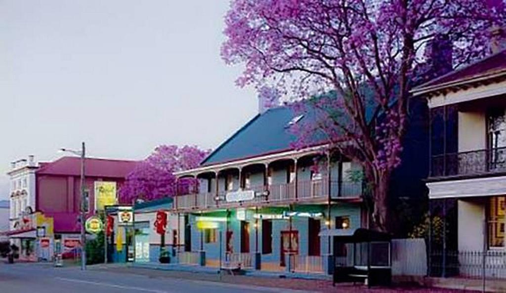Royal Hotel
